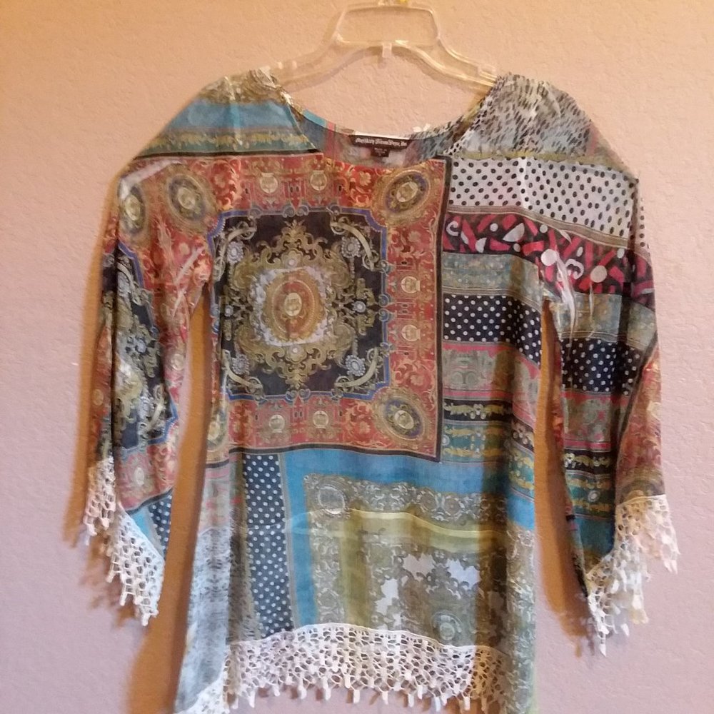 Woman's tunic top